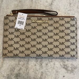 Michael Kors Large Zip Clutch Wristlet